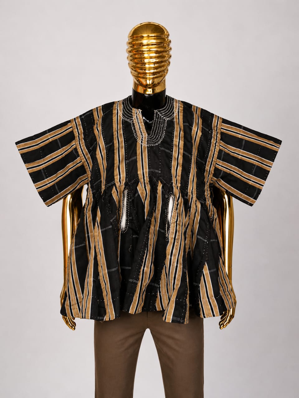 Premium Northern Ghana Fashion – Handwoven Fugu & Batakari Smocks Online
